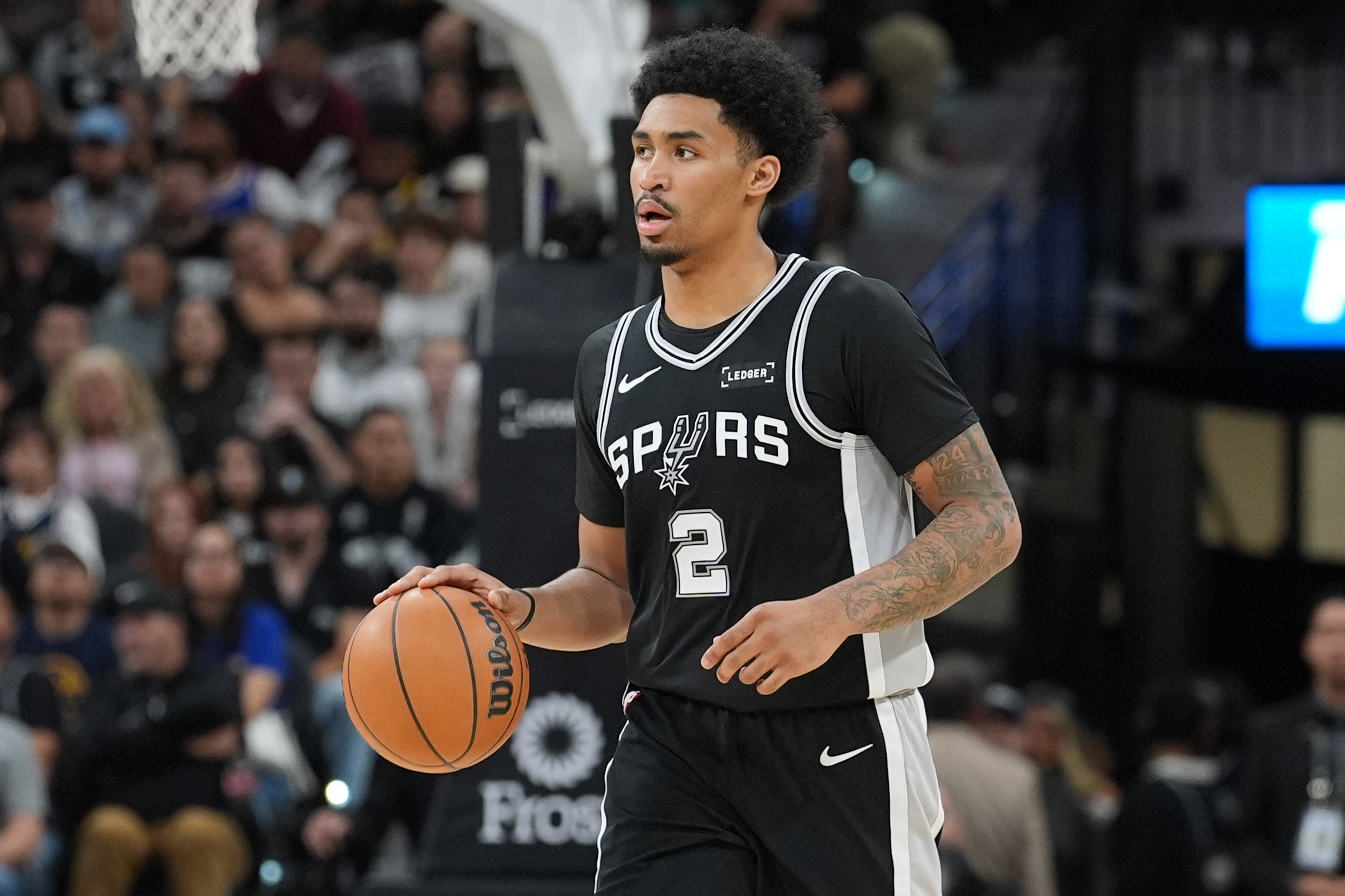 苹果版APP-米奇：哈珀目前的状态为每日观察 他右腿肌肉挫伤&amp;没有长期隐患